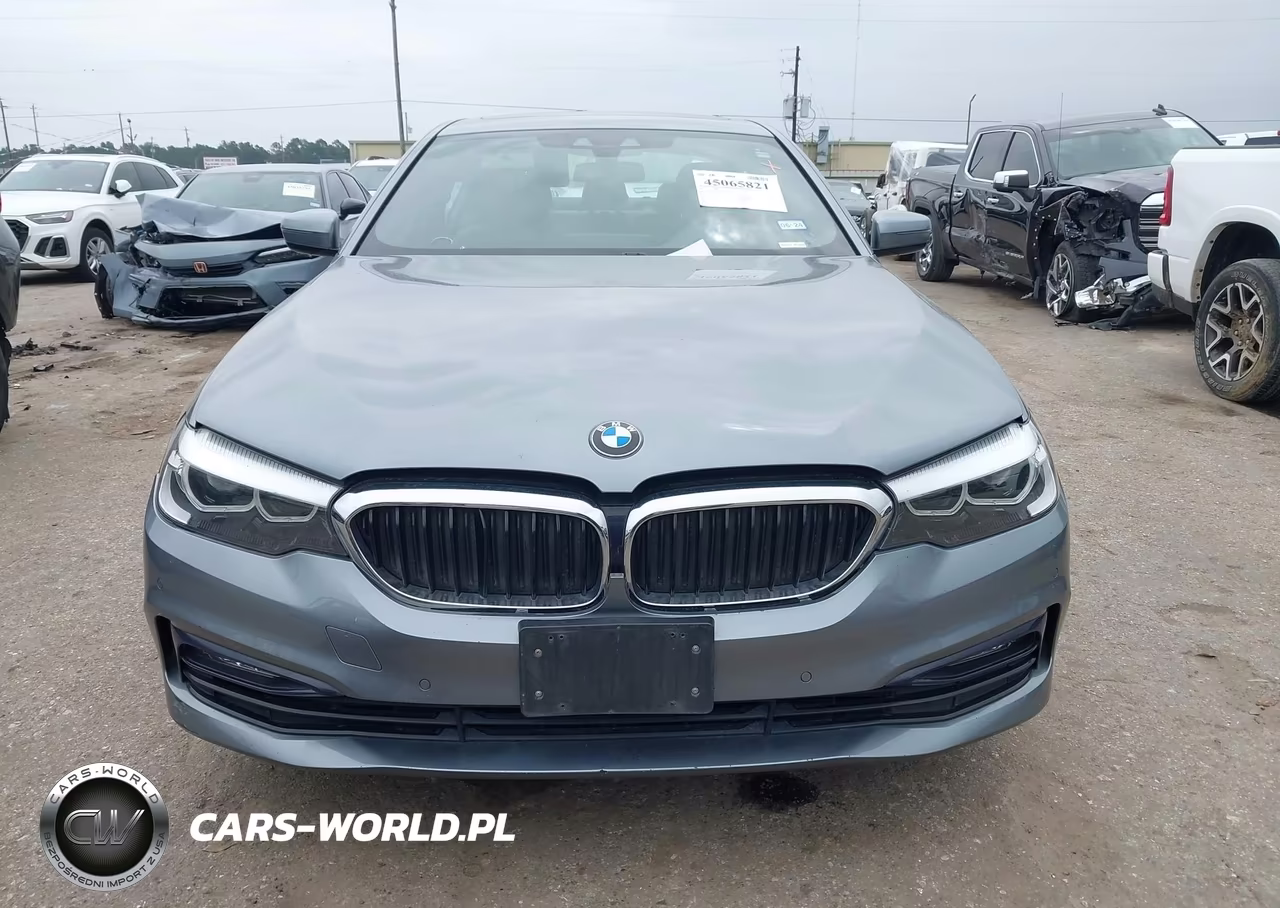2018 BMW 530I xDrive VIN:WBAJA7C56JWA74569 - 12