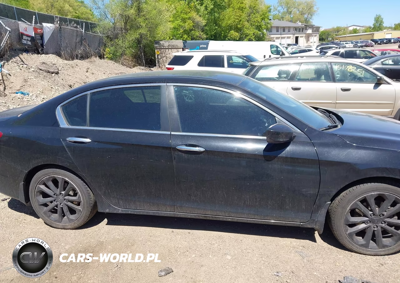 2014 Honda Accord Sport VIN:1HGCR2F57EA283372 - 13