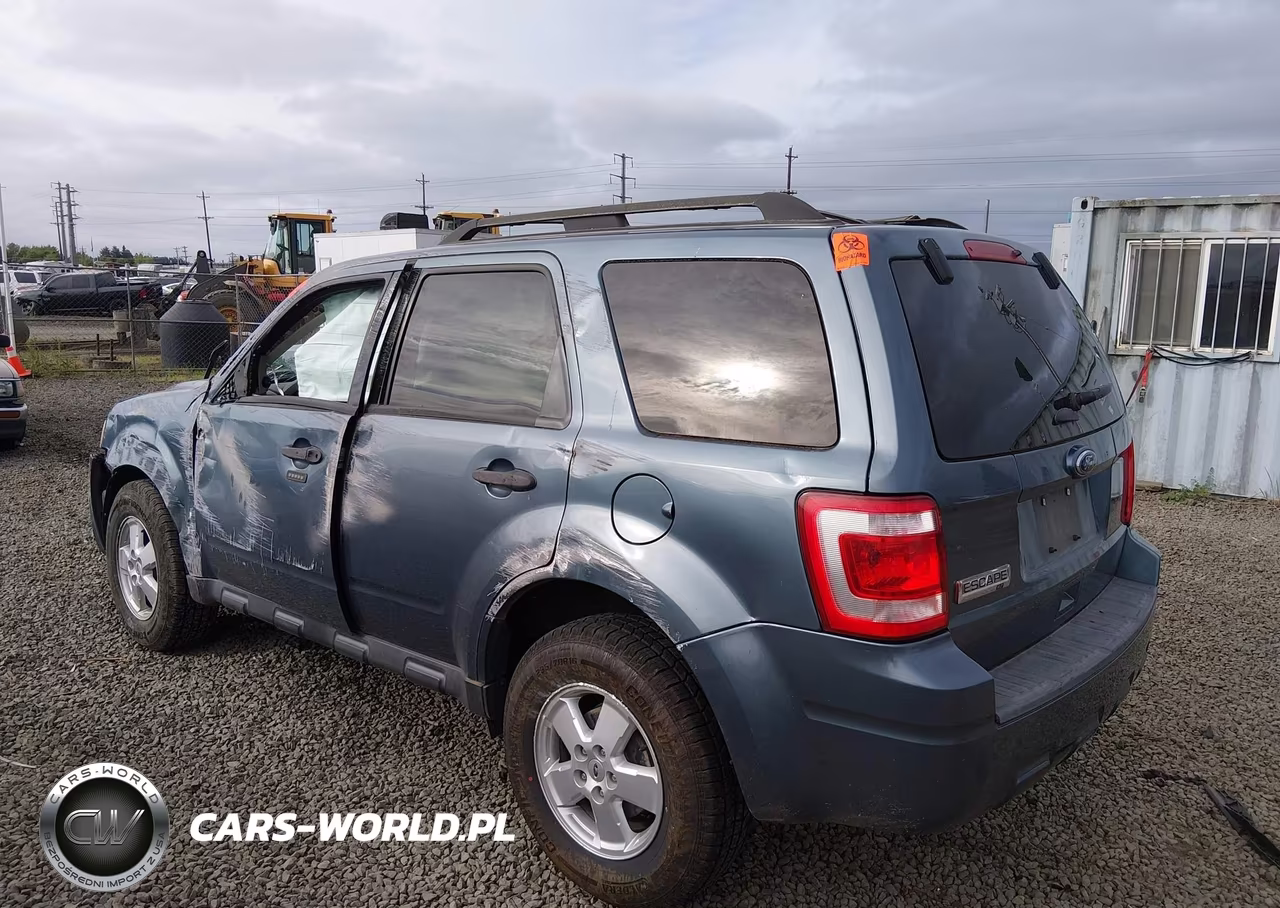 2011 Ford Escape Xlt VIN:1FMCU9D75BKA87782 - 3