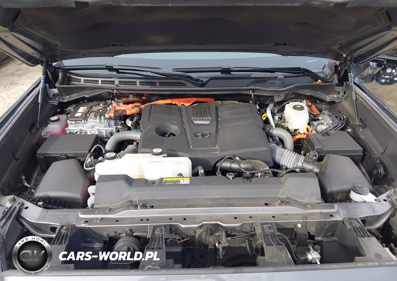 2024 Toyota Sequoia Trd Pro VIN:7SVAAABA0RX023432 - 10