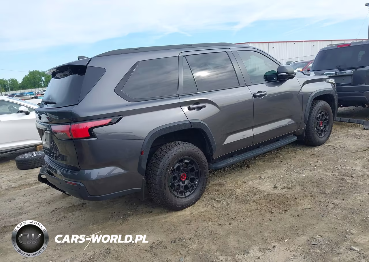 2024 Toyota Sequoia Trd Pro VIN:7SVAAABA0RX023432 - 4