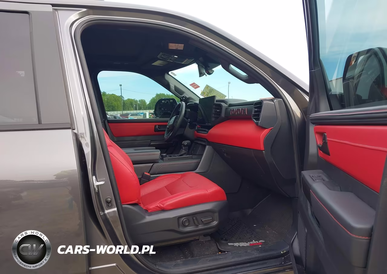 2024 Toyota Sequoia Trd Pro VIN:7SVAAABA0RX023432 - 5