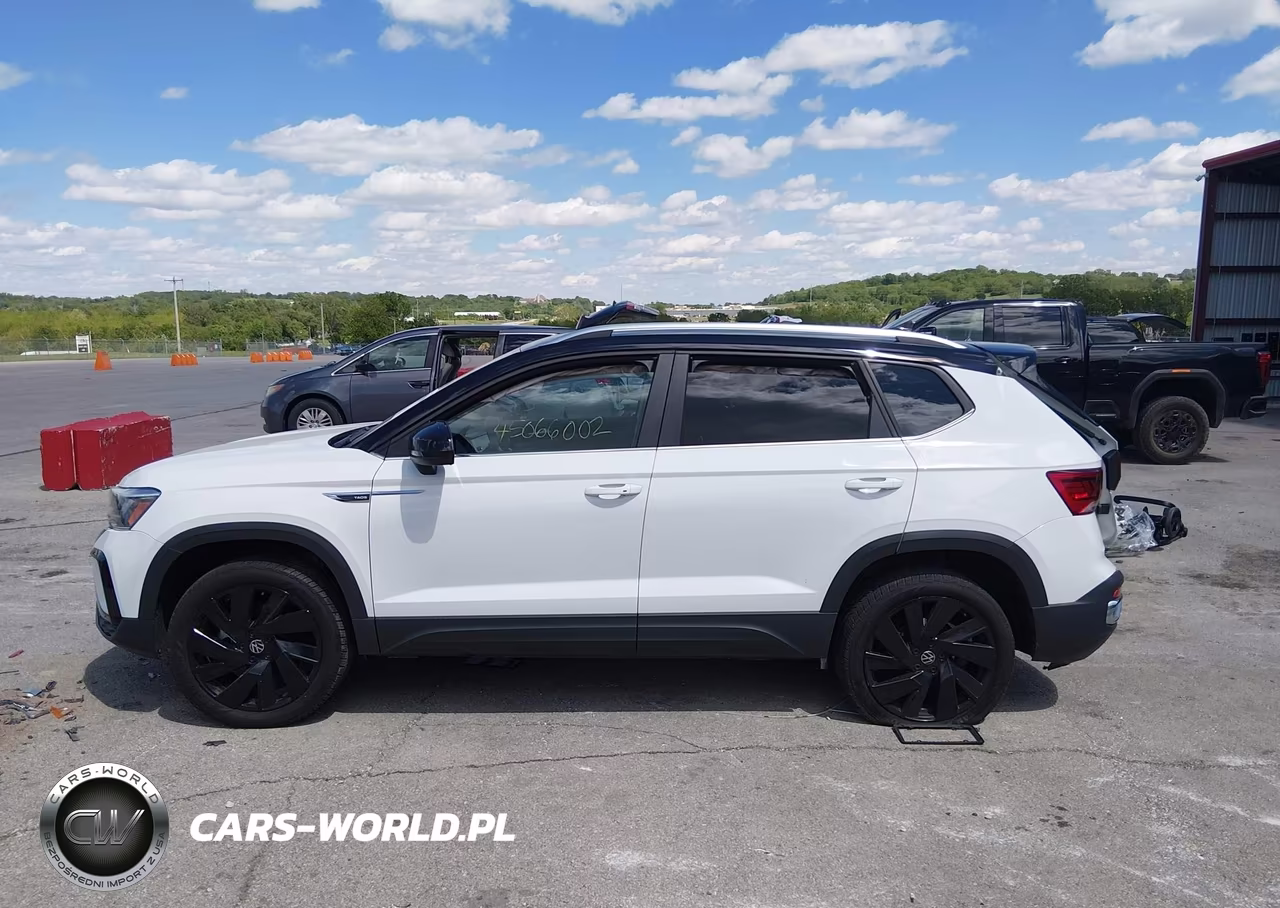 2024 Volkswagen Taos 1.5T Se VIN:3VVVX7B21RM076282 - 14