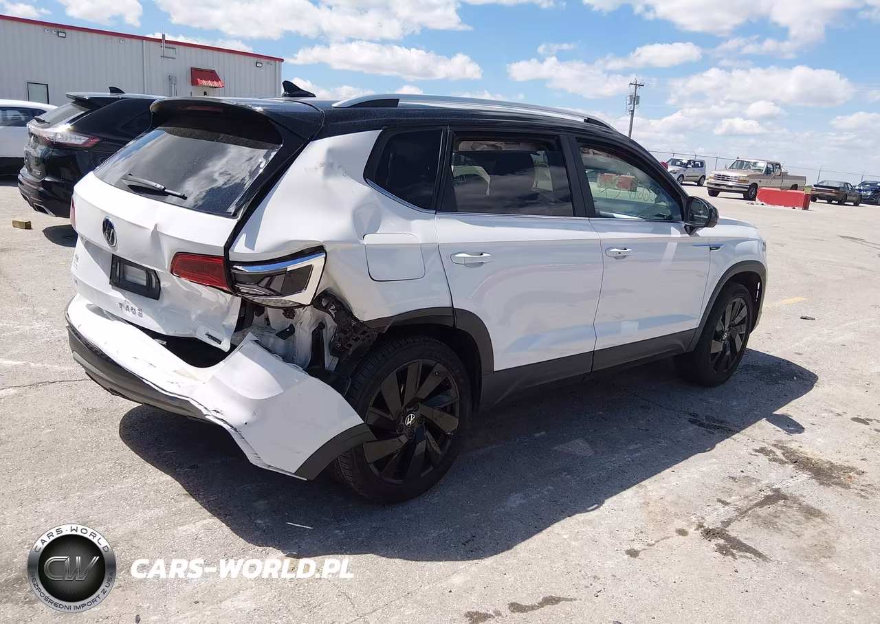2024 Volkswagen Taos 1.5T Se VIN:3VVVX7B21RM076282 - 4
