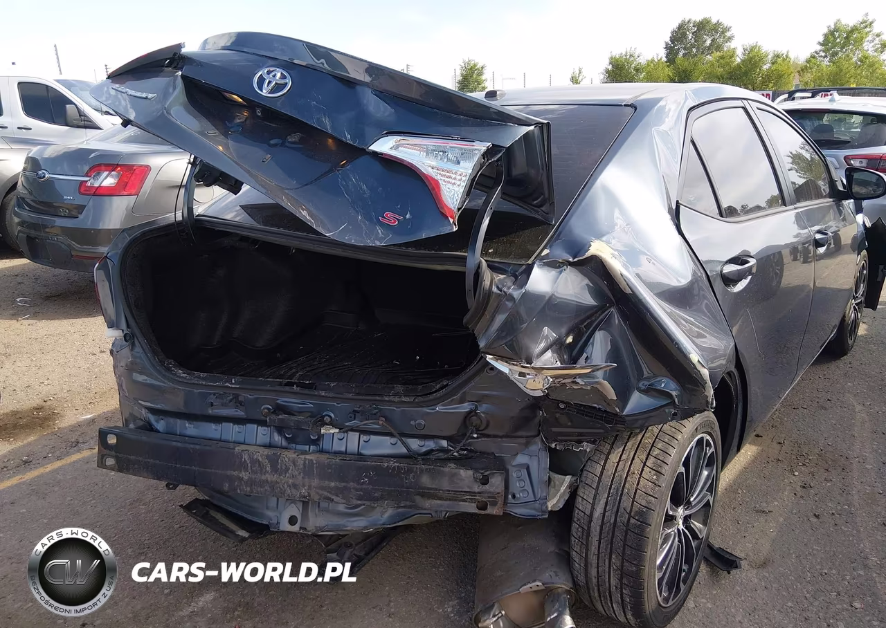 2015 Toyota Corolla S Plus VIN:2T1BURHE5FC463378 - 6