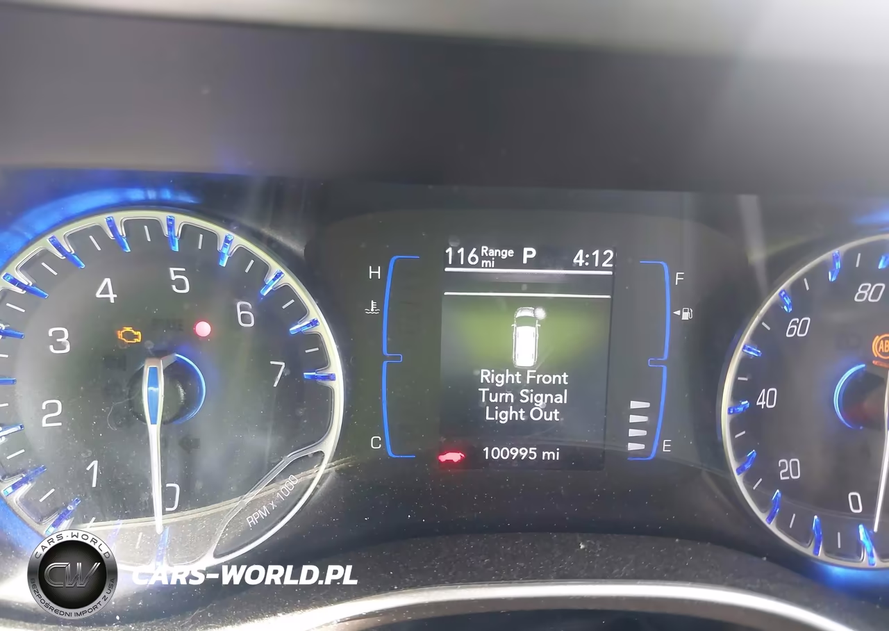 2019 Chrysler Pacifica Touring L VIN:2C4RC1BG6KR555400 - 7