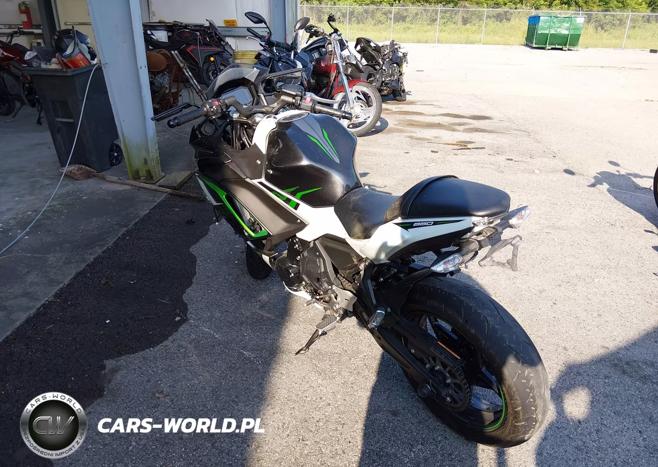2022 Kawasaki Ex650 N VIN:ML5EXEN1XNDA63880 - 3