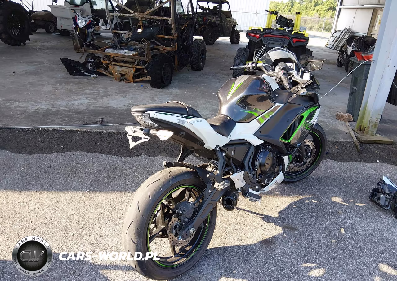 2022 Kawasaki Ex650 N VIN:ML5EXEN1XNDA63880 - 4