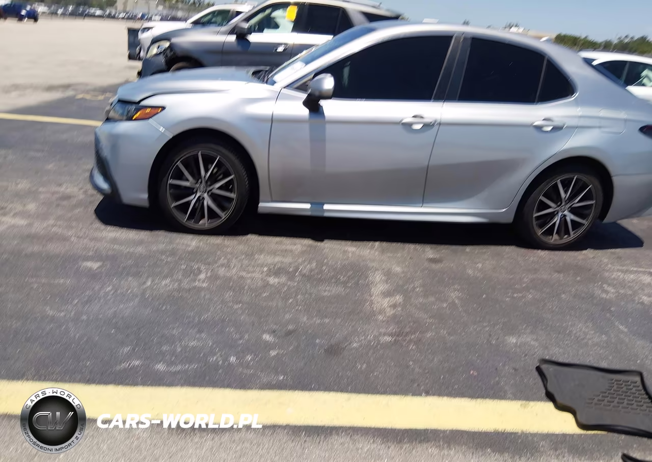 2021 Toyota Camry Se VIN:4T1G11AK3MU570554 - 14