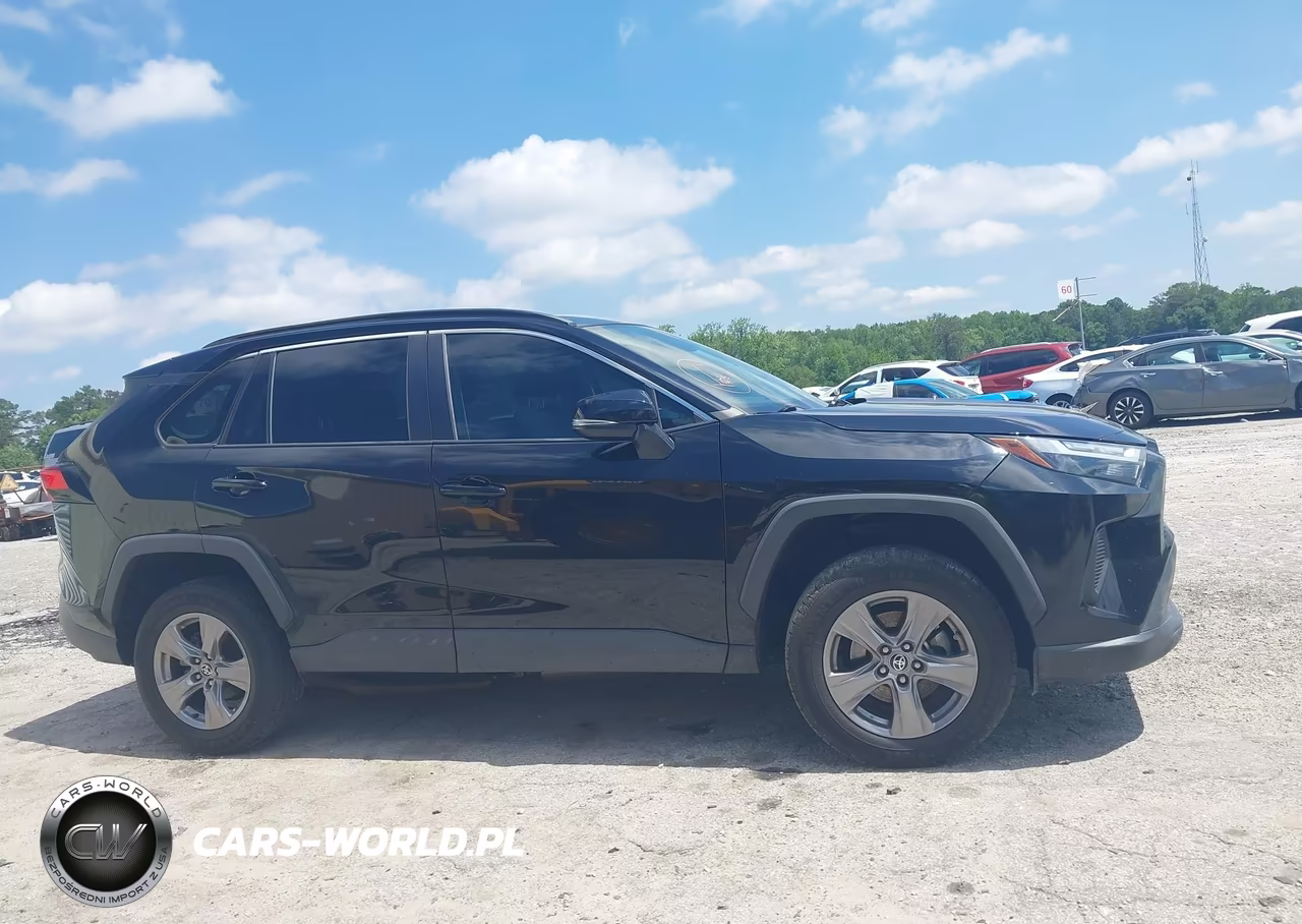 2022 Toyota Rav4 Xle VIN:2T3W1RFV8NC178130 - 13