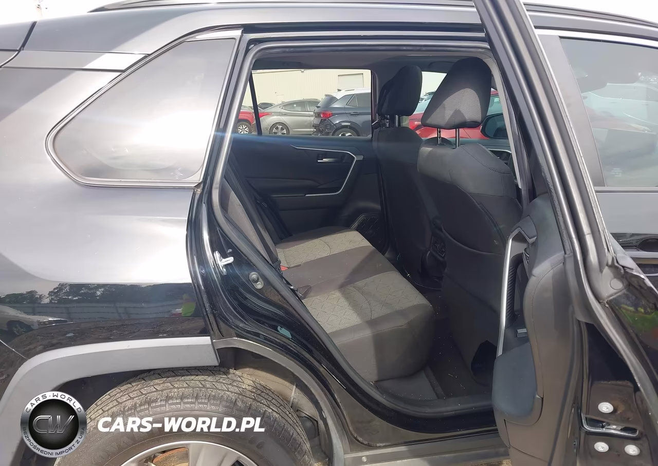 2022 Toyota Rav4 Xle VIN:2T3W1RFV8NC178130 - 8