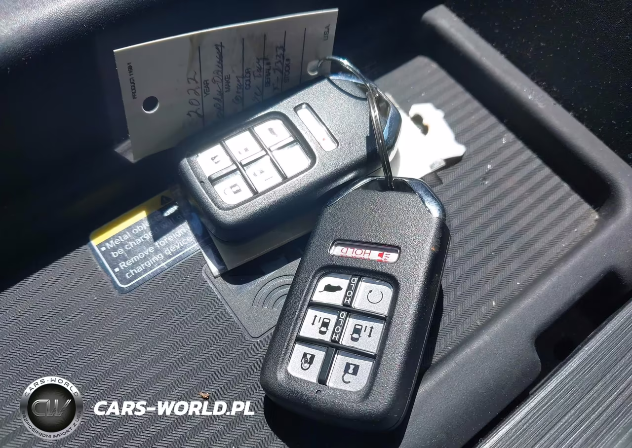 2022 Honda Odyssey Touring VIN:5FNRL6H87NB058708 - 11