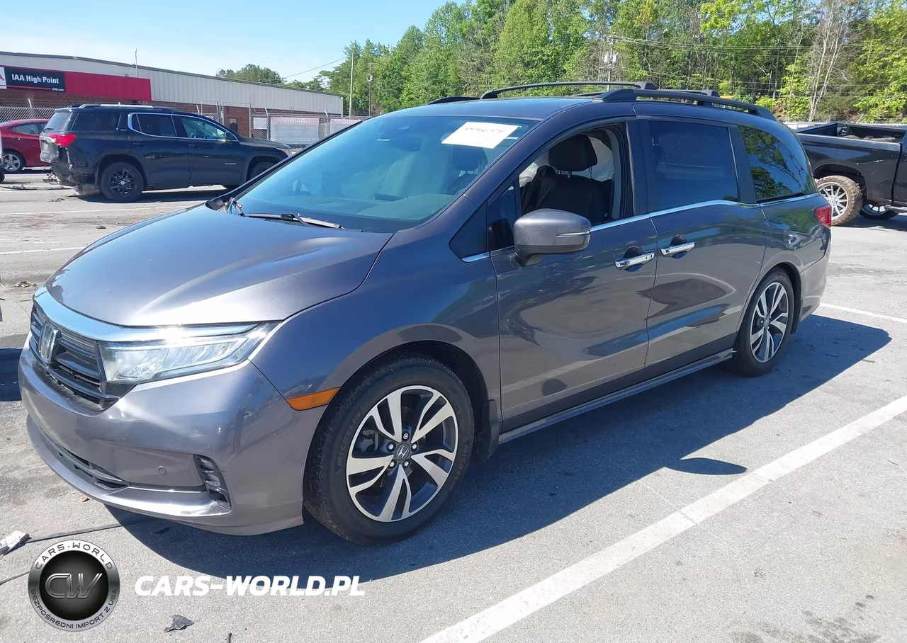 2022 Honda Odyssey Touring VIN:5FNRL6H87NB058708 - 2