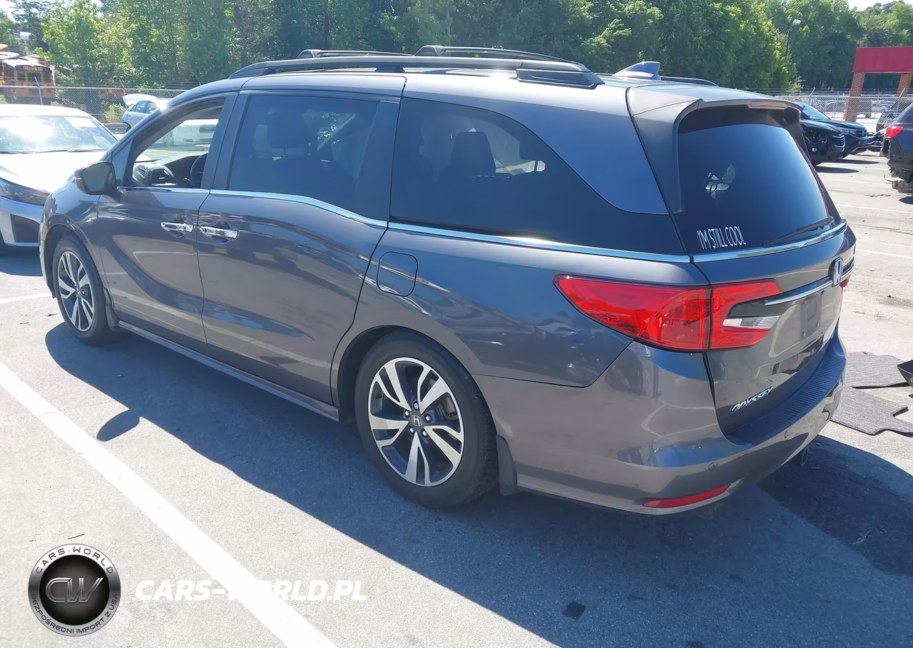 2022 Honda Odyssey Touring VIN:5FNRL6H87NB058708 - 3