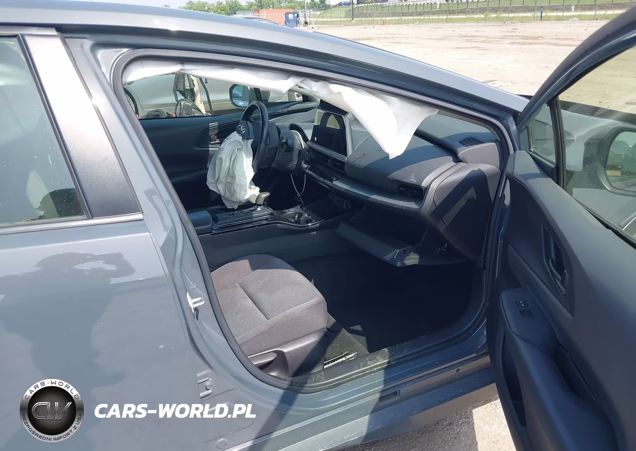 2023 Toyota Prius Le VIN:JTDACAAU5P3009112 - 5