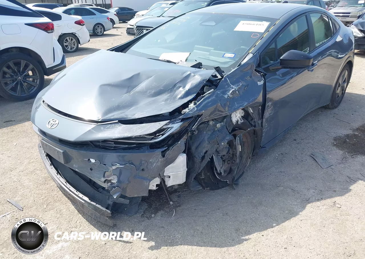 2023 Toyota Prius Le VIN:JTDACAAU5P3009112 - 6
