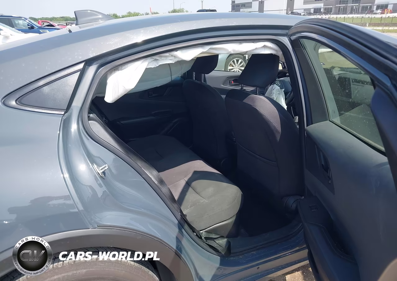 2023 Toyota Prius Le VIN:JTDACAAU5P3009112 - 8