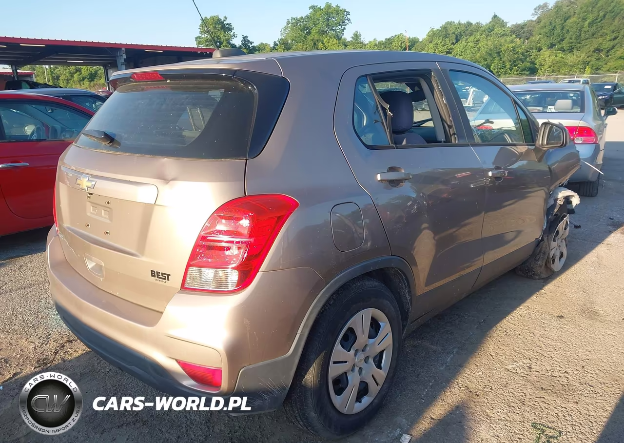 2018 Chevrolet Trax Ls VIN:3GNCJKSB5JL370232 - 4