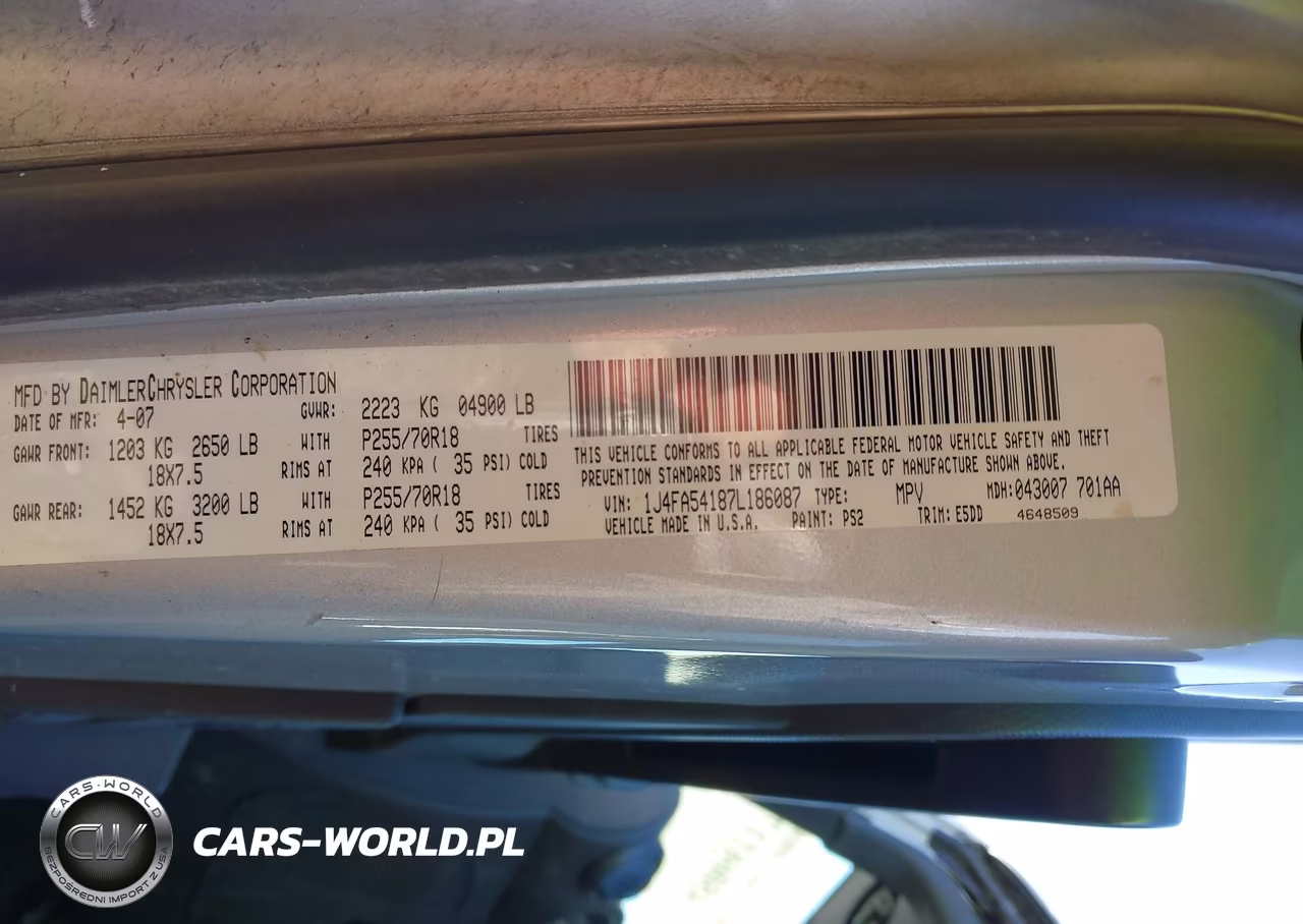 2007 Jeep Wrangler Sahara VIN:1J4FA54187L186087 - 9