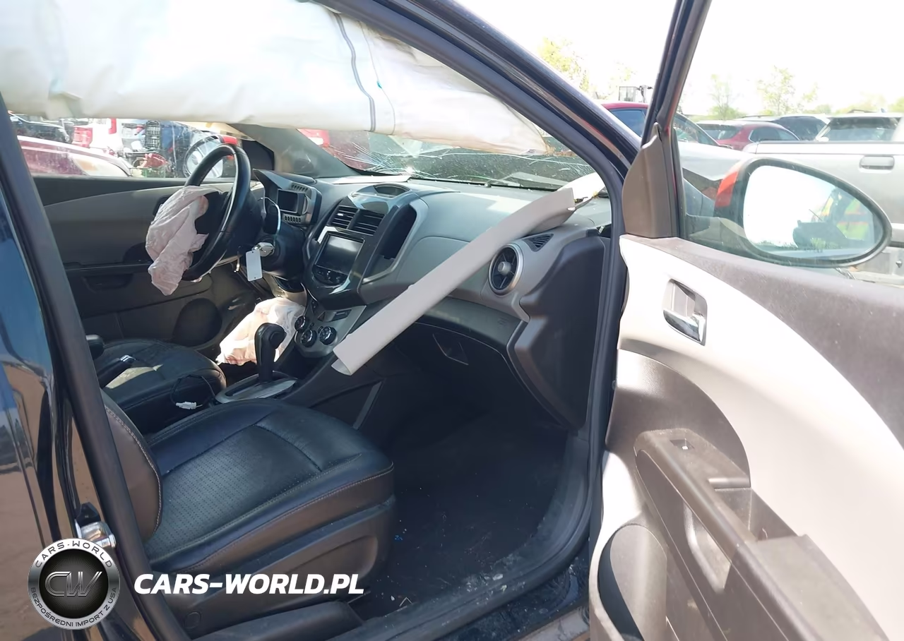 2014 Chevrolet Sonic Ltz Auto VIN:1G1JE5SBXE4138350 - 5