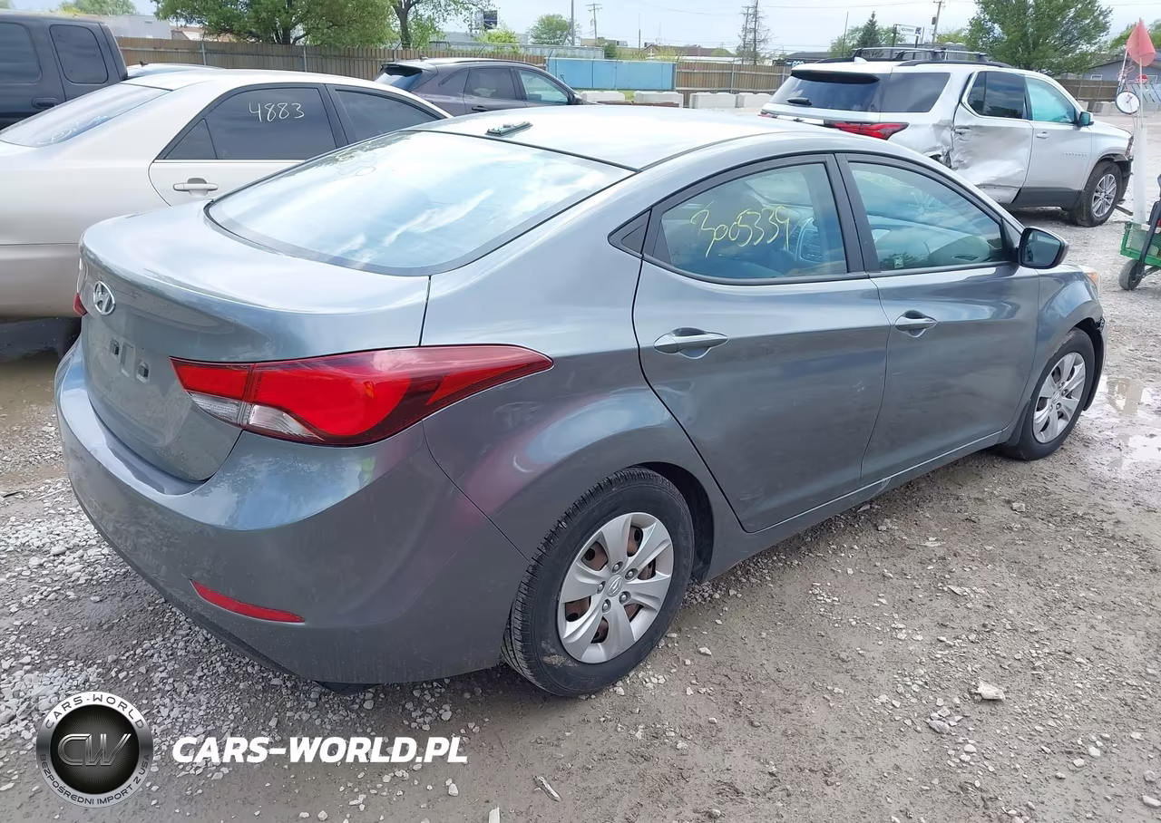 2016 Hyundai Elantra Se VIN:KMHDH4AE0GU652367 - 4