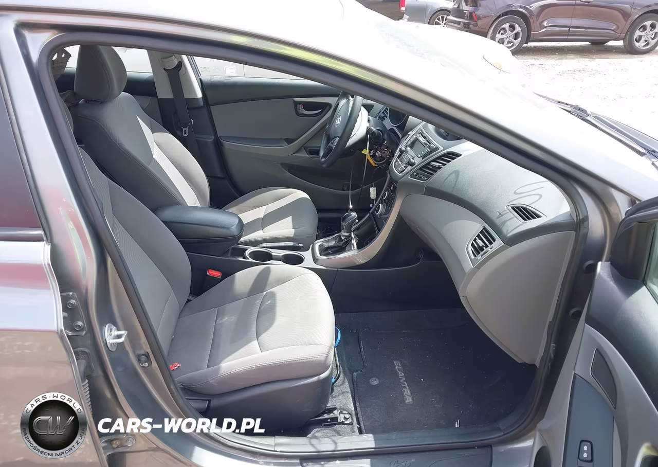 2016 Hyundai Elantra Se VIN:KMHDH4AE0GU652367 - 5