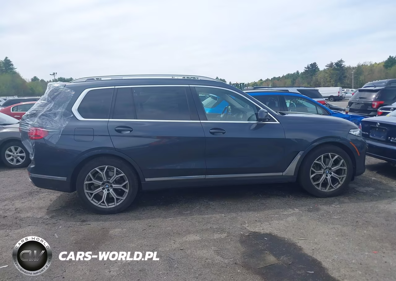 2021 BMW X7 xDrive40I VIN:5UXCW2C01M9F19399 - 13