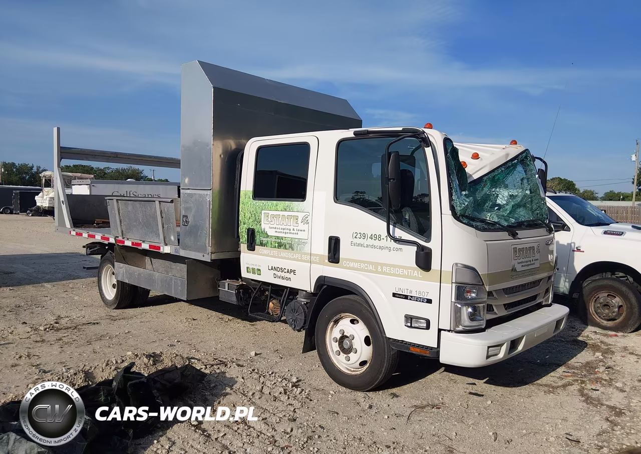 2024 Isuzu Nrr