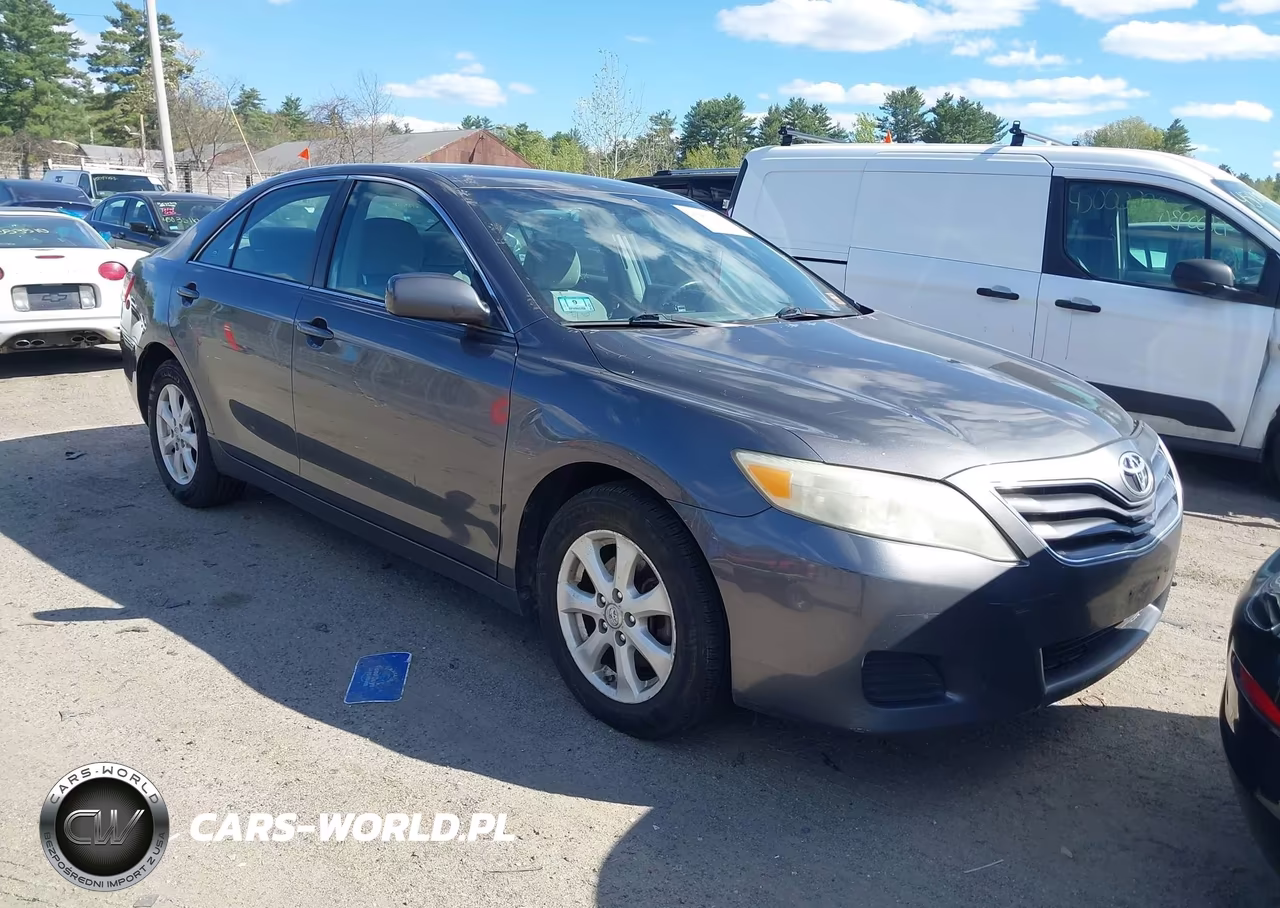 Główne zdjęcie 2011 Toyota Camry Le
