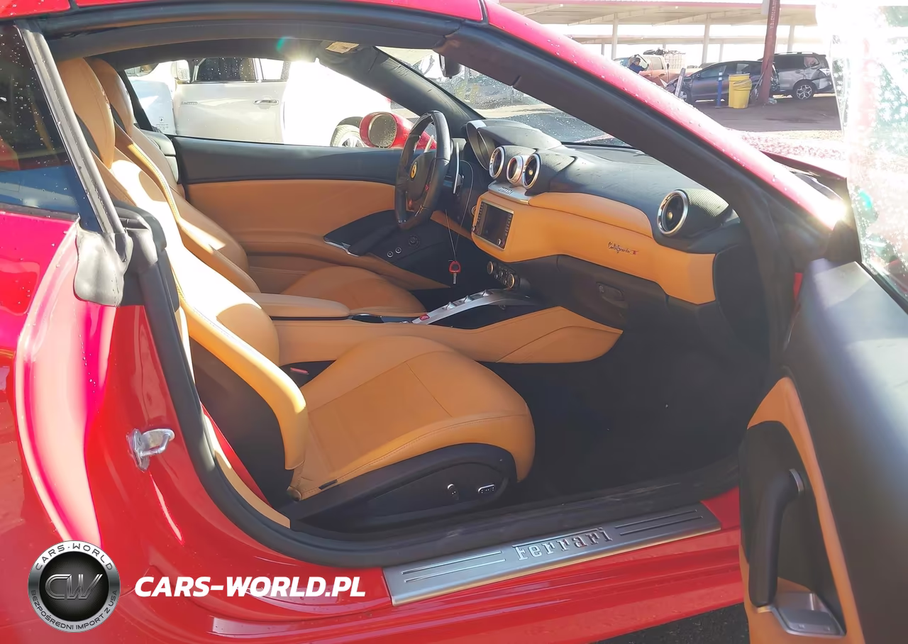 2017 Ferrari California T VIN:ZFF77XJAXH0226117 - 5