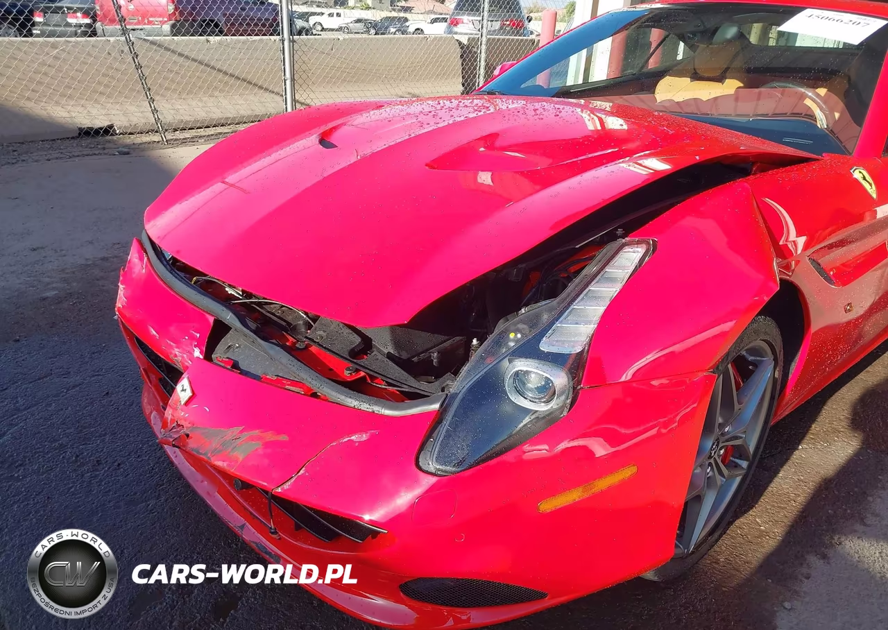 2017 Ferrari California T VIN:ZFF77XJAXH0226117 - 6
