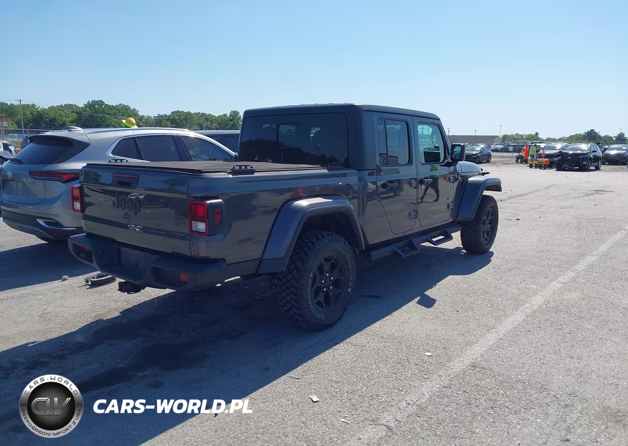 2021 Jeep Gladiator Willys 4X4 VIN:1C6HJTAG6ML592304 - 4