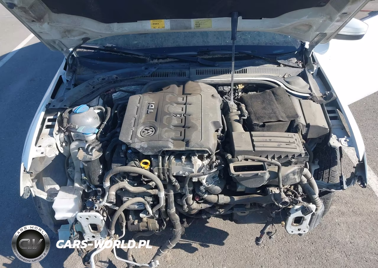 2015 Volkswagen Jetta 2.0L Tdi Se VIN:3VWLA7AJ0FM402792 - 10