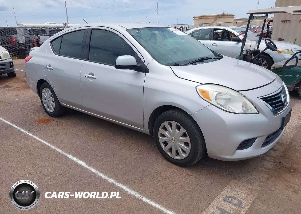 2014 Nissan Versa 1.6 Sv