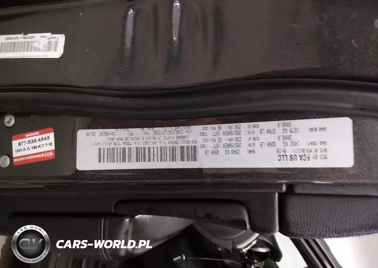2018 Jeep Grand Cherokee Altitude 4X4 VIN:1C4RJFAG7JC475261 - 9