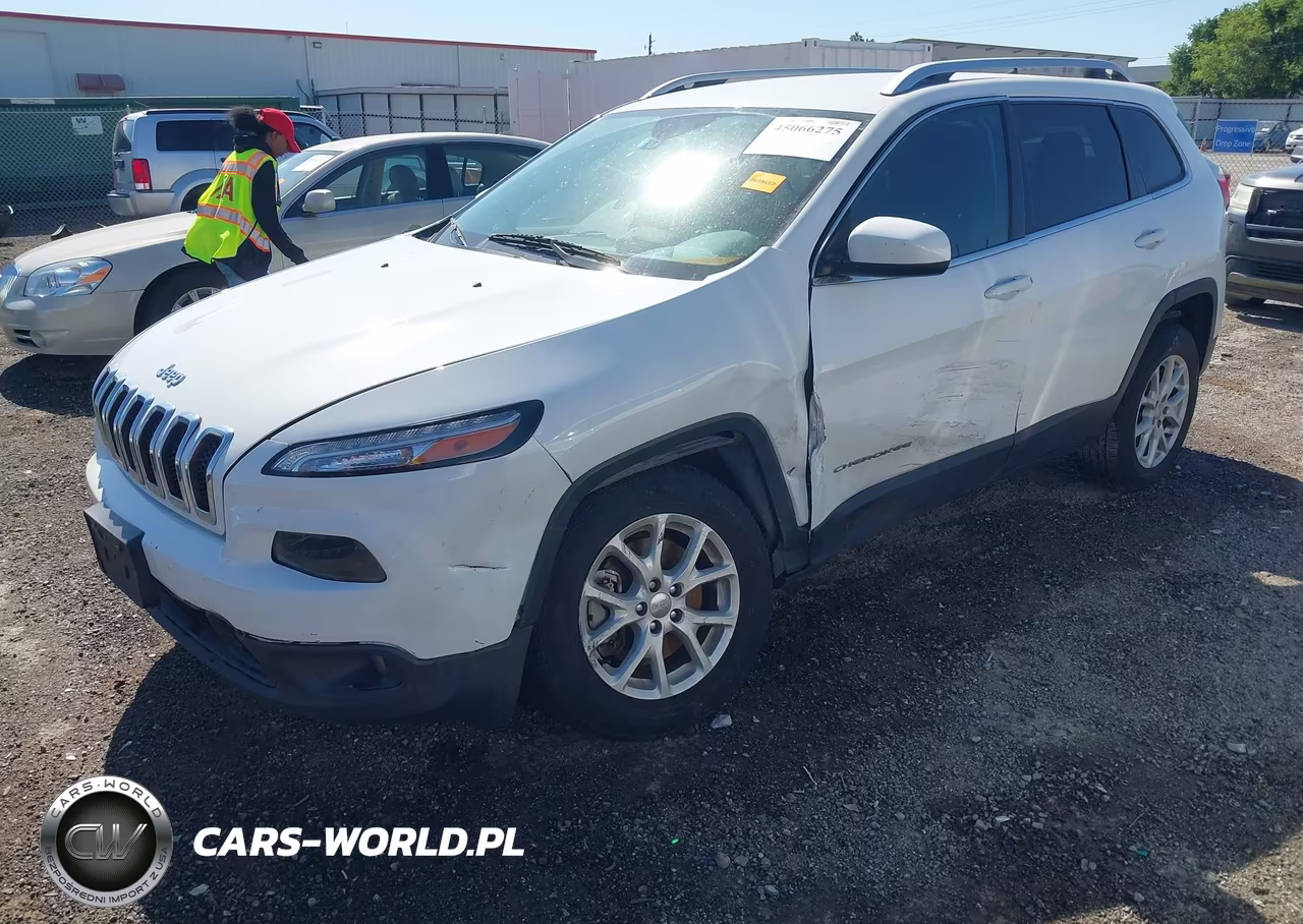 2016 Jeep Cherokee Latitude VIN:1C4PJMCS4GW270873 - 2