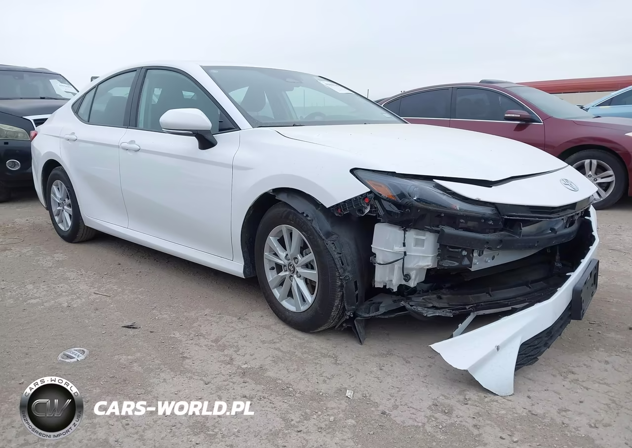 Główne zdjęcie 2026 Toyota Camry Le