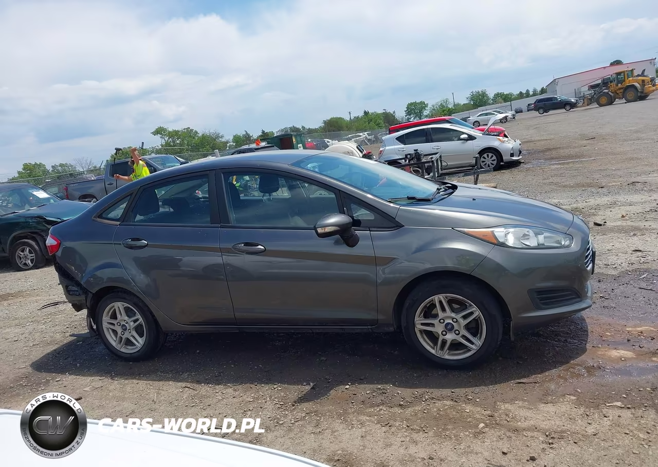 2018 Ford Fiesta Se VIN:3FADP4BJ4JM147579 - 13