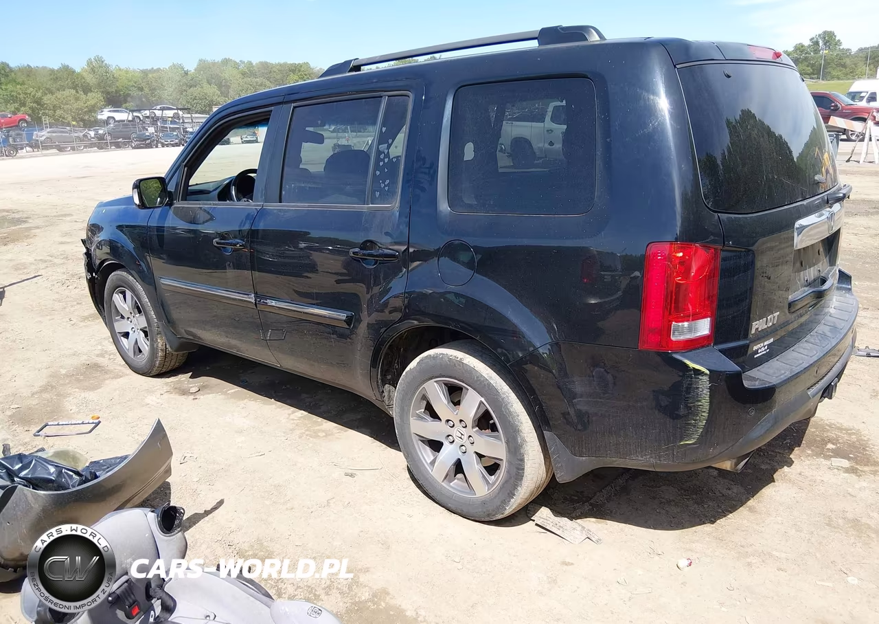 2014 Honda Pilot Touring VIN:5FNYF4H9XEB055091 - 3