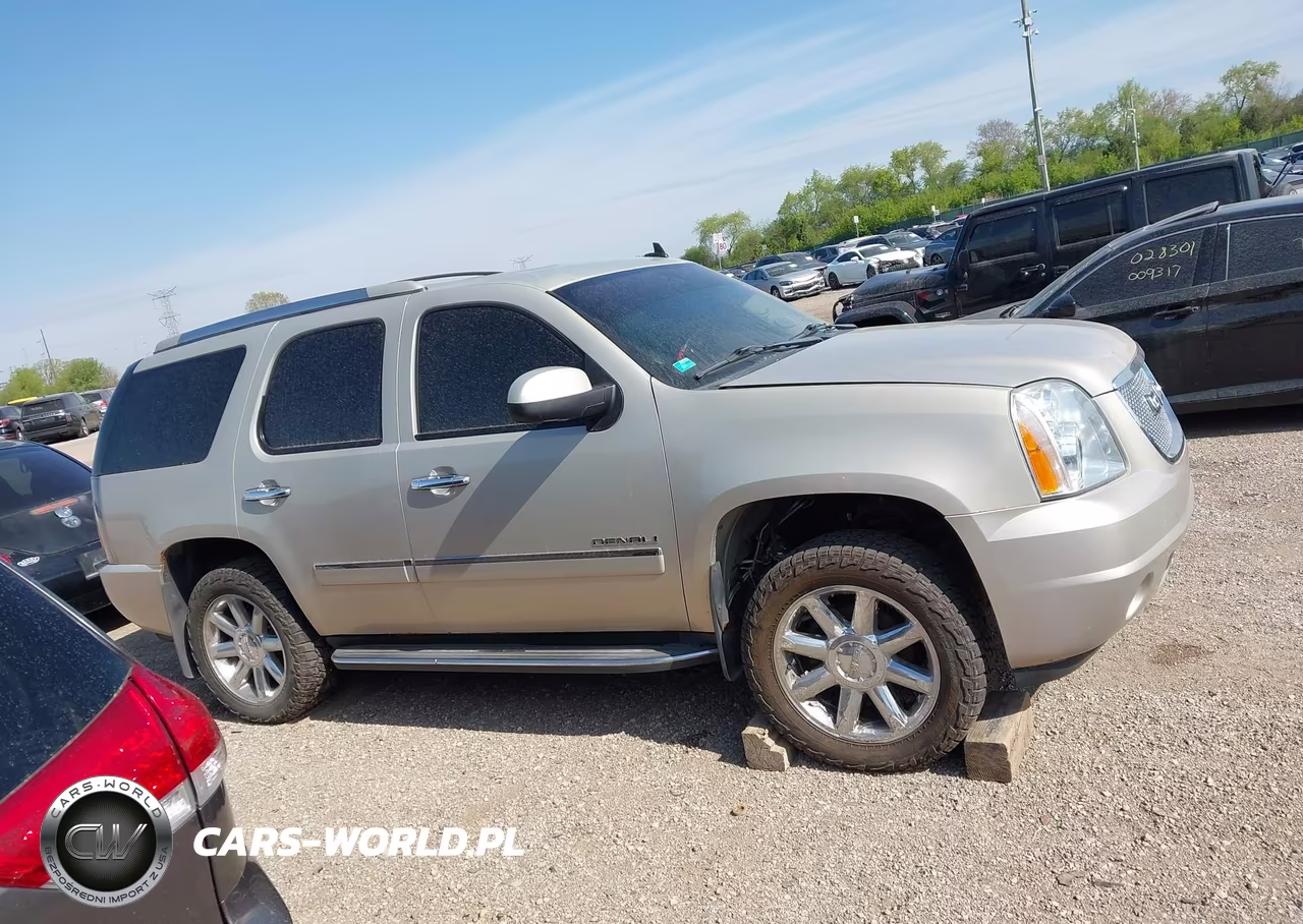 2011 GMC Yukon Denali VIN:1GKS2EEF6BR202731 - 14