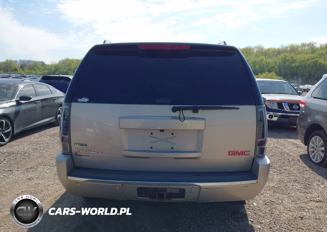 2011 GMC Yukon Denali VIN:1GKS2EEF6BR202731 - 17