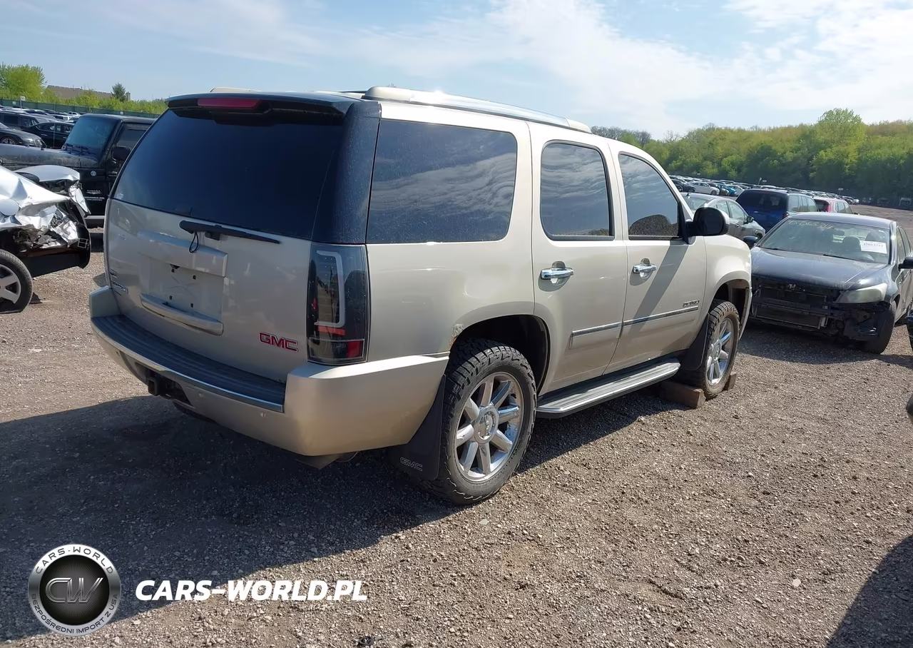 2011 GMC Yukon Denali VIN:1GKS2EEF6BR202731 - 4