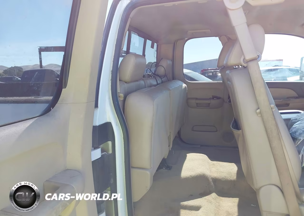 2008 GMC Sierra 2500Hd Slt VIN:1GTHK29K88E135660 - 8