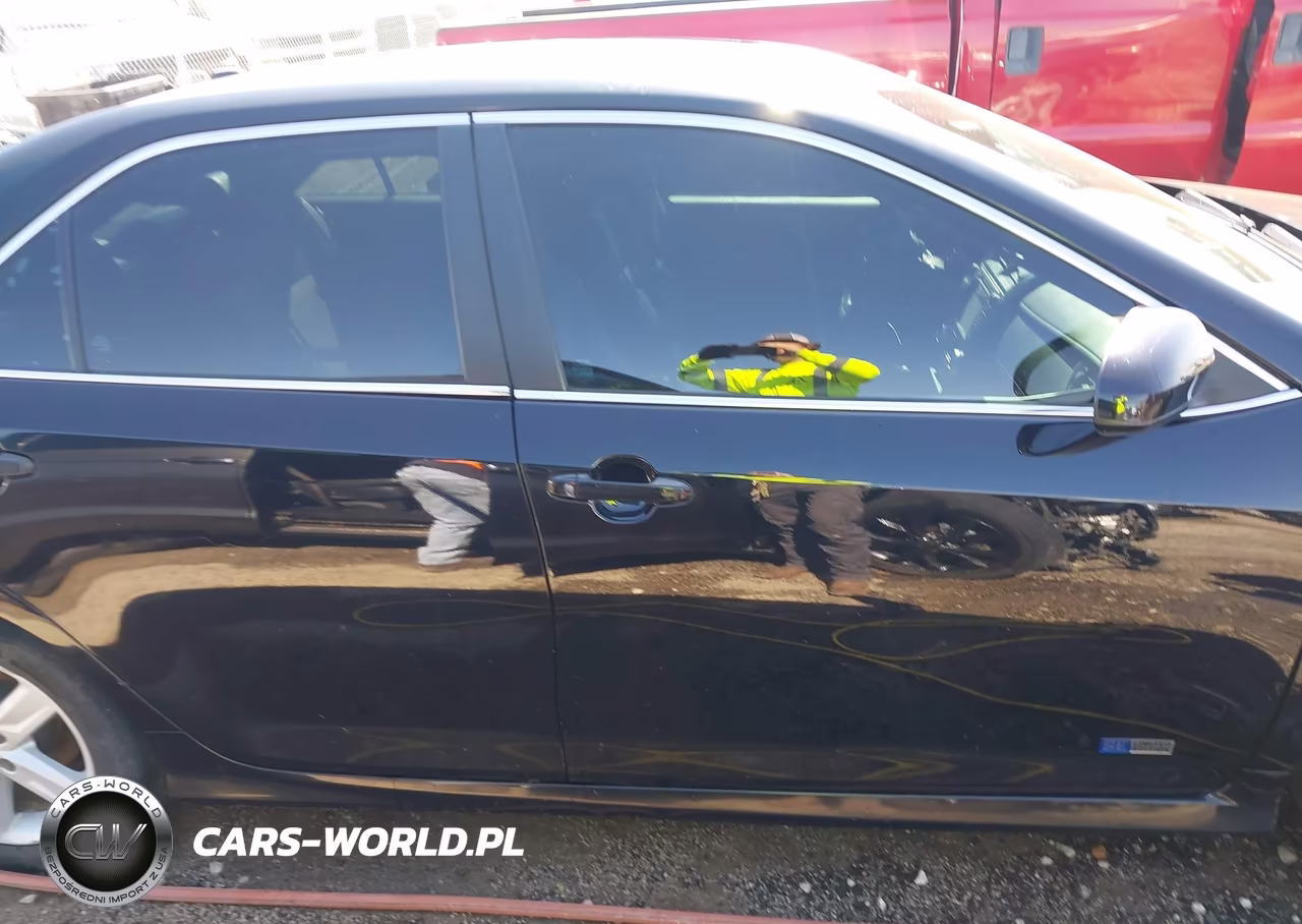 2014 Toyota Camry Hybrid Se Limited Edition VIN:4T1BD1FKXEU136885 - 14