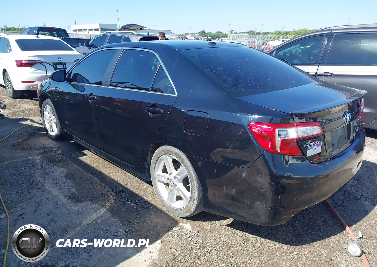 2014 Toyota Camry Hybrid Se Limited Edition VIN:4T1BD1FKXEU136885 - 3