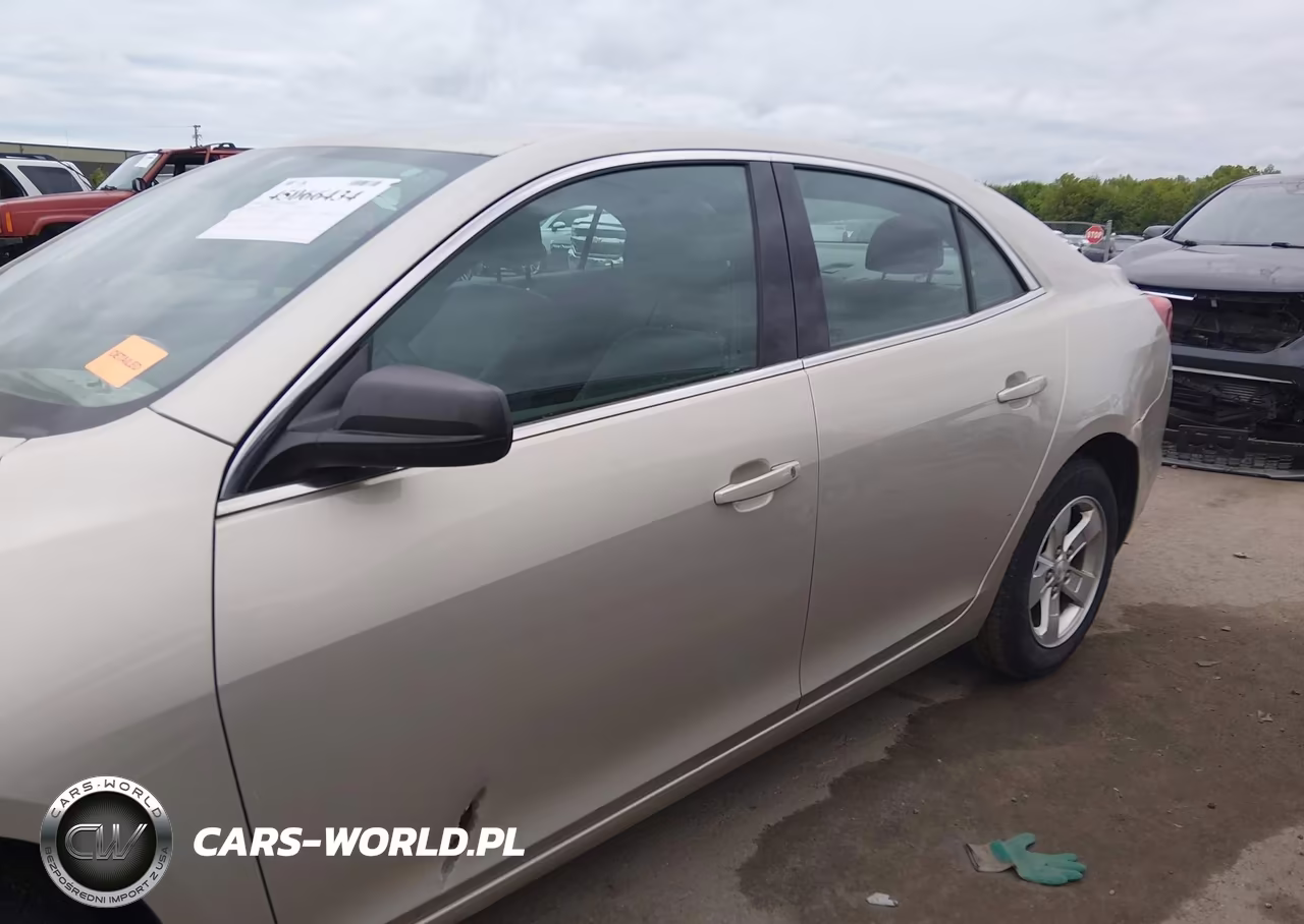 2015 Chevrolet Malibu Ls VIN:1G11B5SL1FF308196 - 14