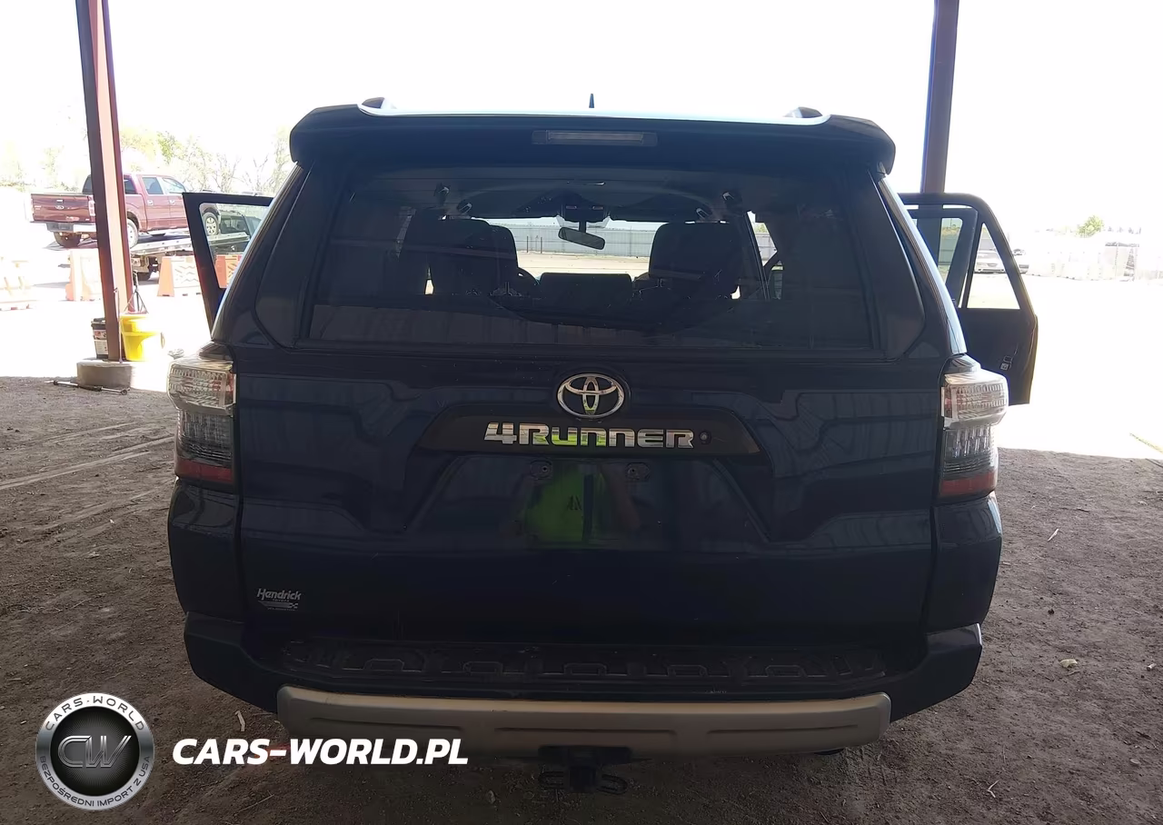 2019 Toyota 4Runner Trd Off Road VIN:JTEBU5JR3K5678413 - 17