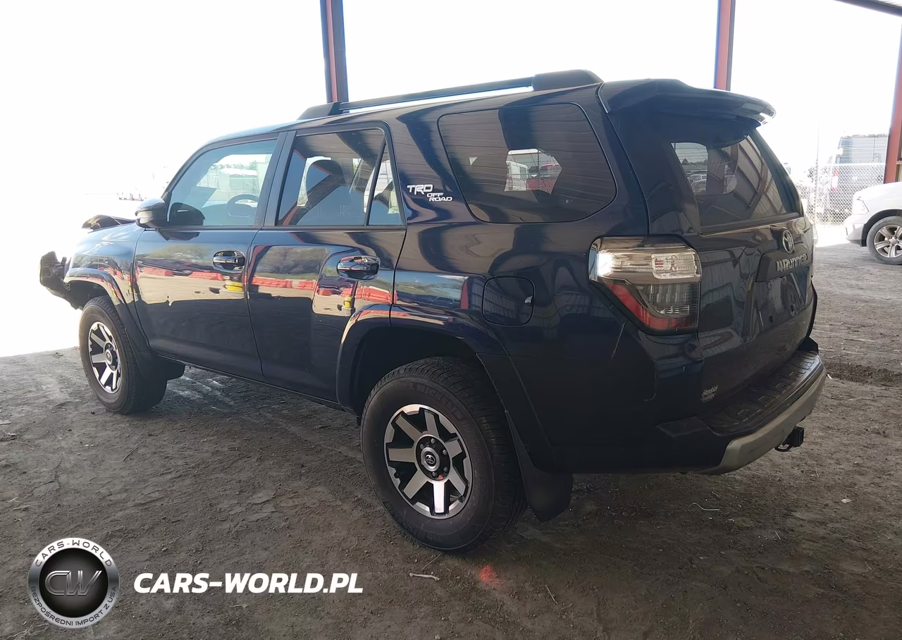 2019 Toyota 4Runner Trd Off Road VIN:JTEBU5JR3K5678413 - 3
