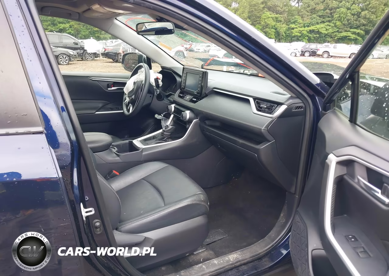 2022 Toyota Rav4 Xle Premium VIN:JTMC1RFV6ND088067 - 5