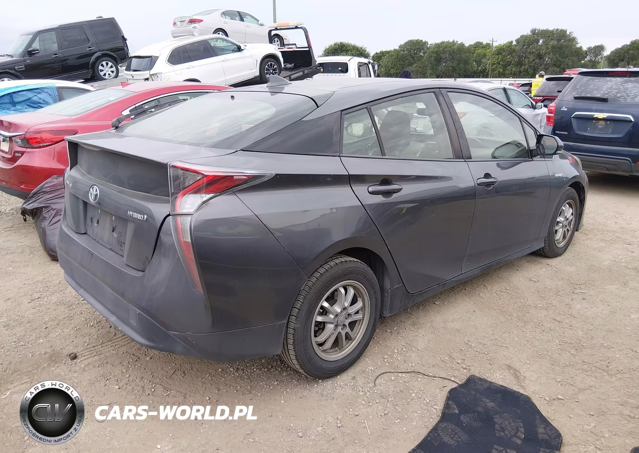 2017 Toyota Prius Three VIN:JTDKARFU3H3037879 - 4
